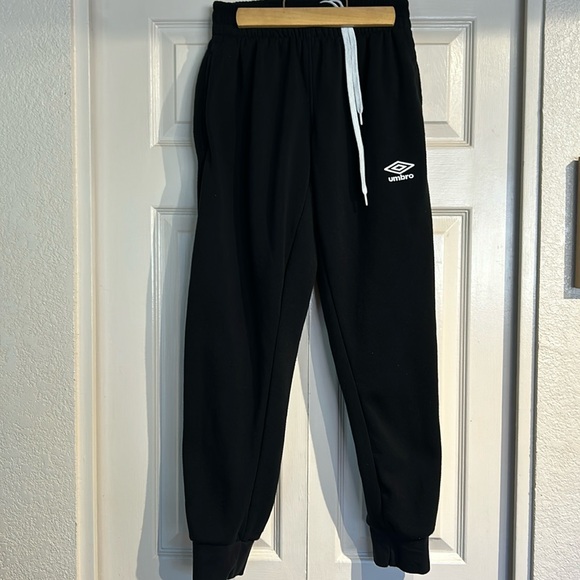 Umbro Other - Umbro Sweatpants Size S
